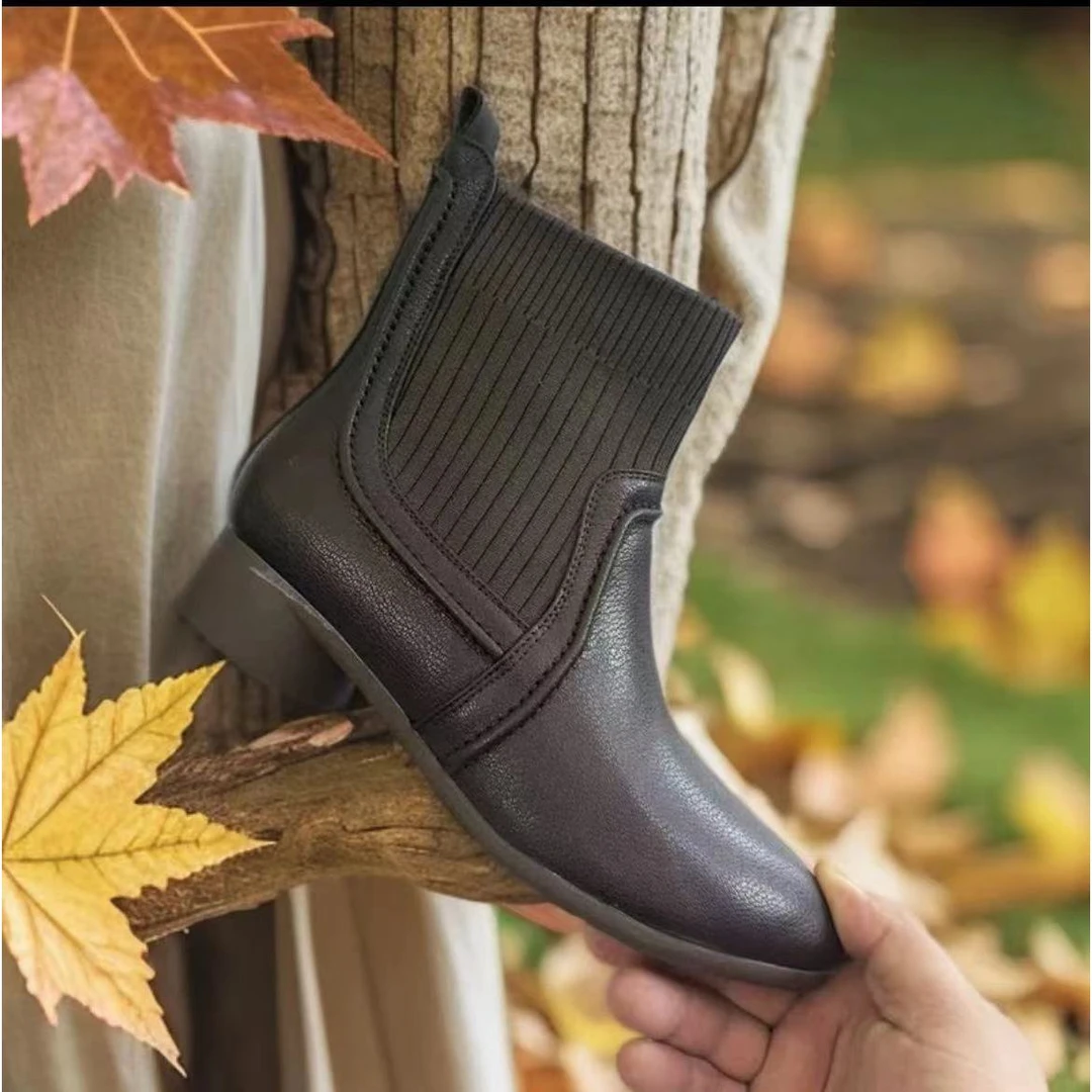 新款时尚真皮松紧口女鞋矮跟