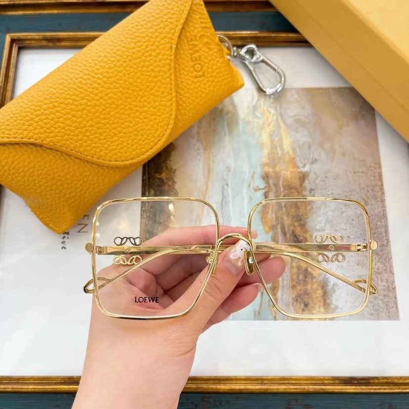 全新未使用  【佳娴】罗意威 金色框素颜镜