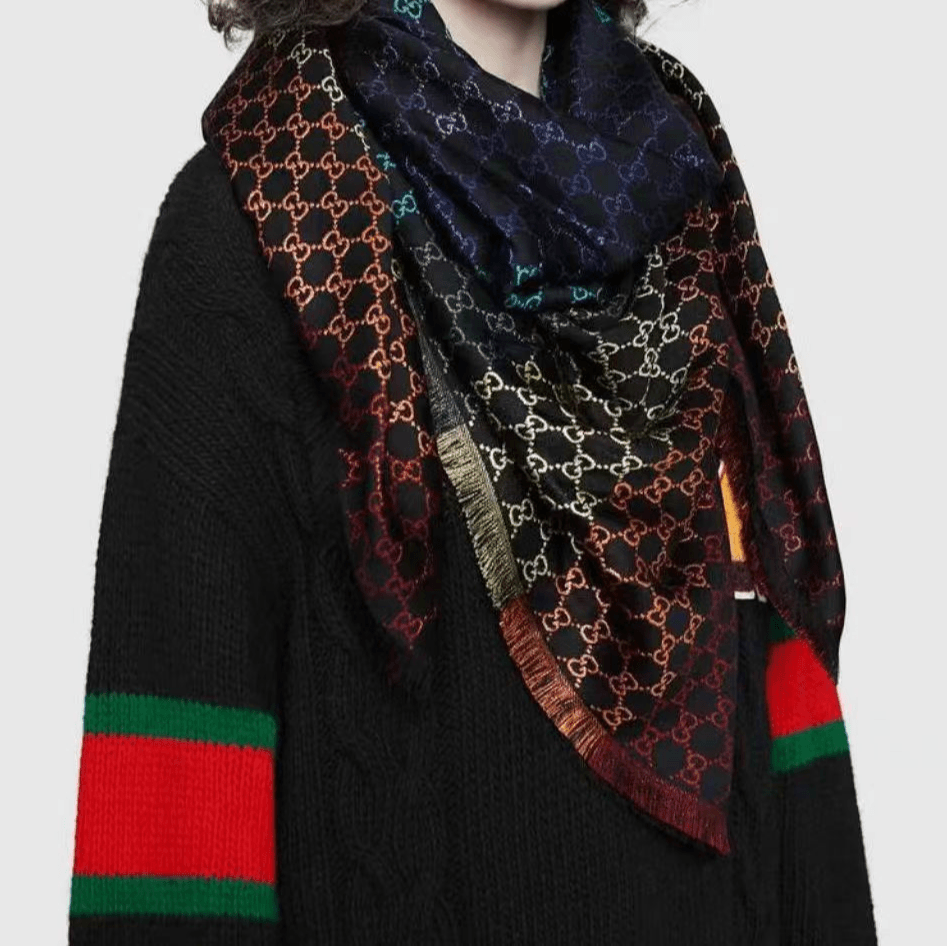 99新  【佳娴】Gucci 双G渐变丝巾 拼色 22外