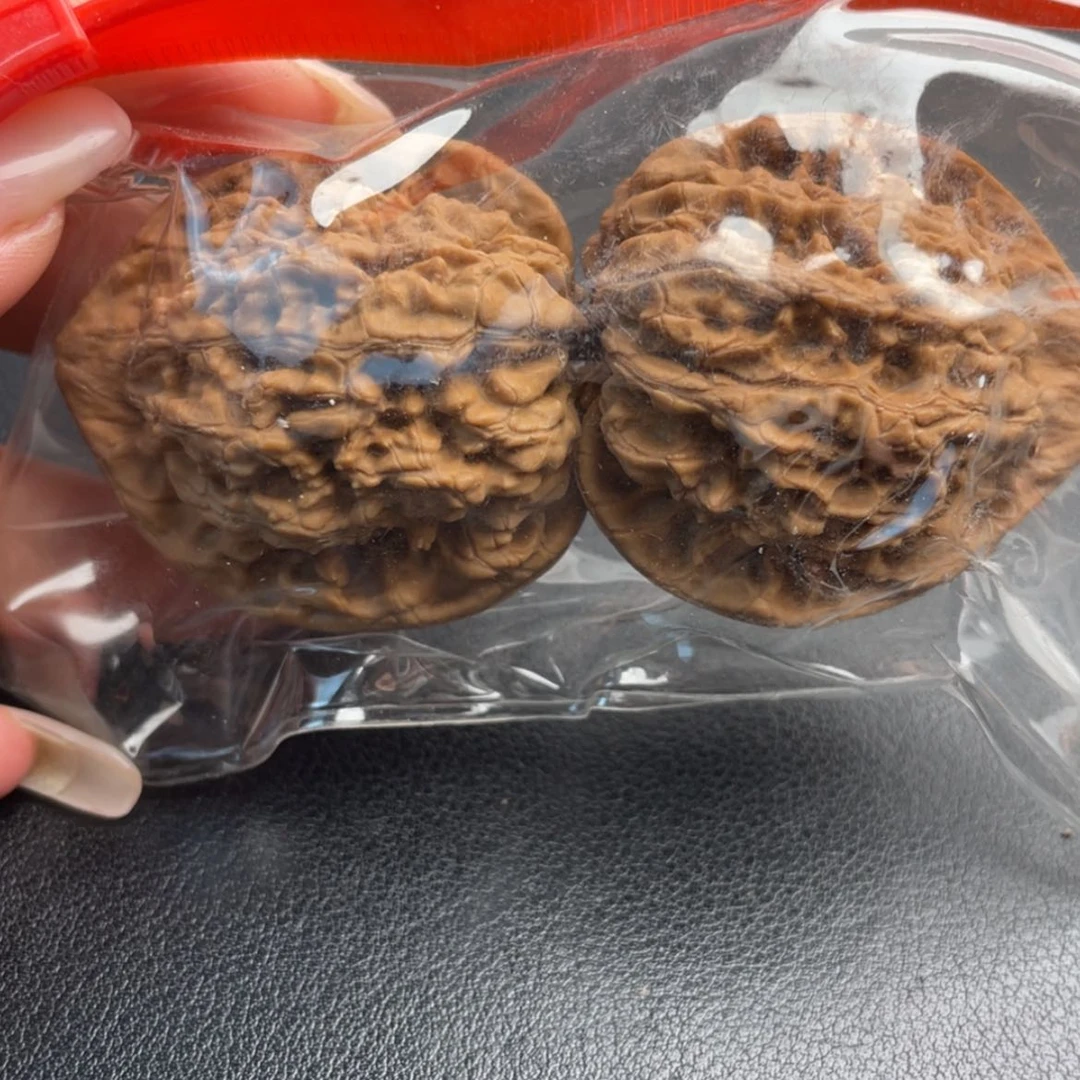 【闪购商品】橄榄核吊坠