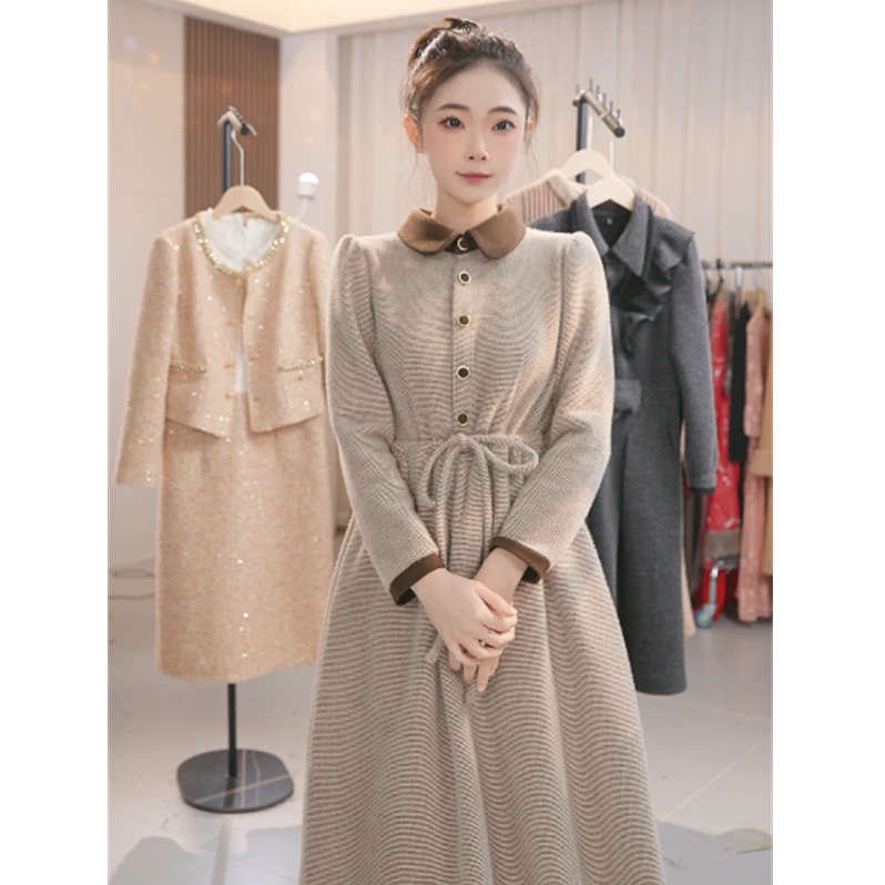 Y1600中年连衣裙女秋冬装年新款收腰减龄优雅中长款a字裙