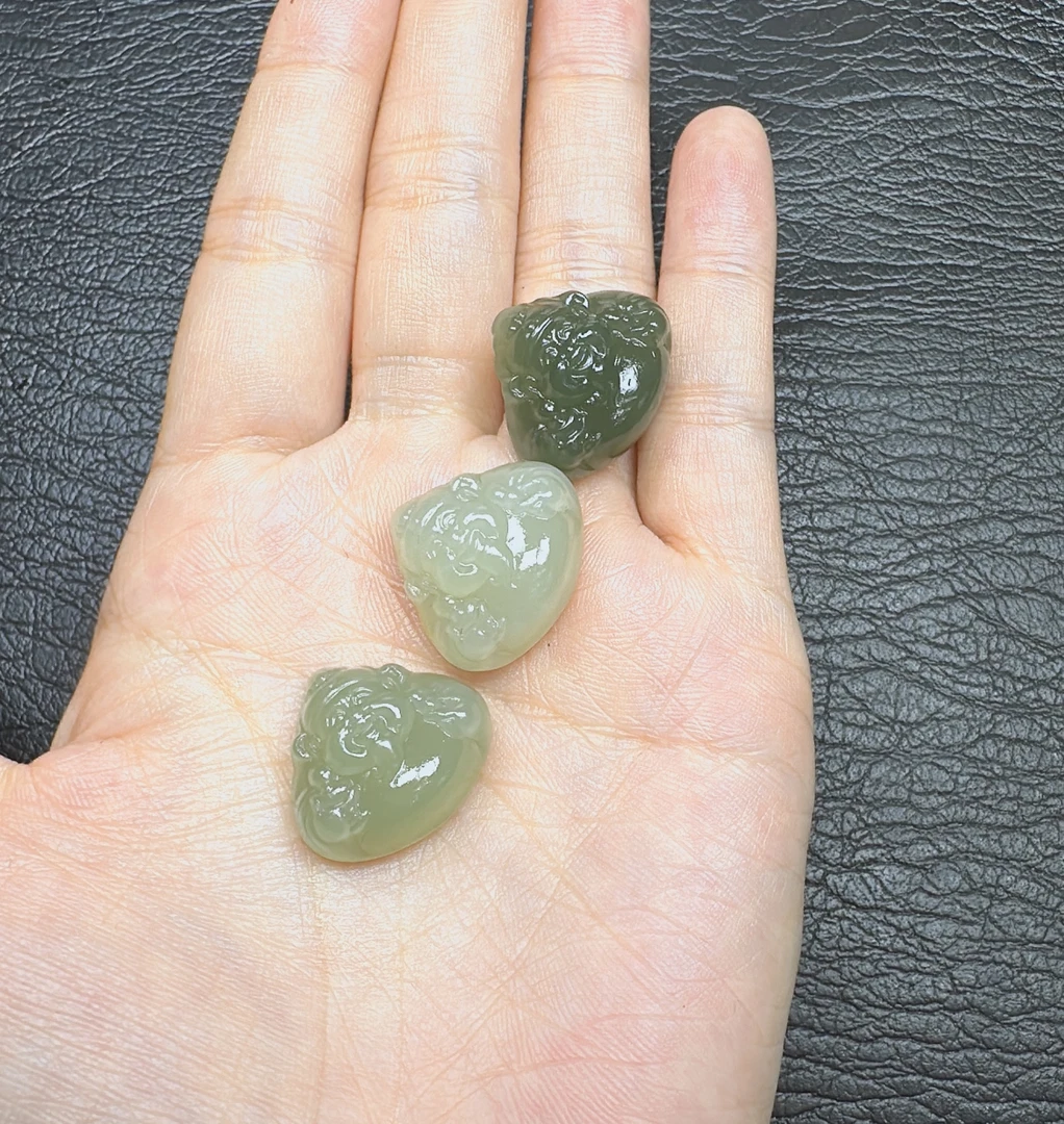 和田玉小财神需包容多样性发1