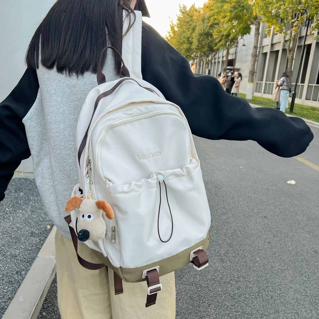 2024简约百搭双肩包女初高中大学生书包电脑包旅行包