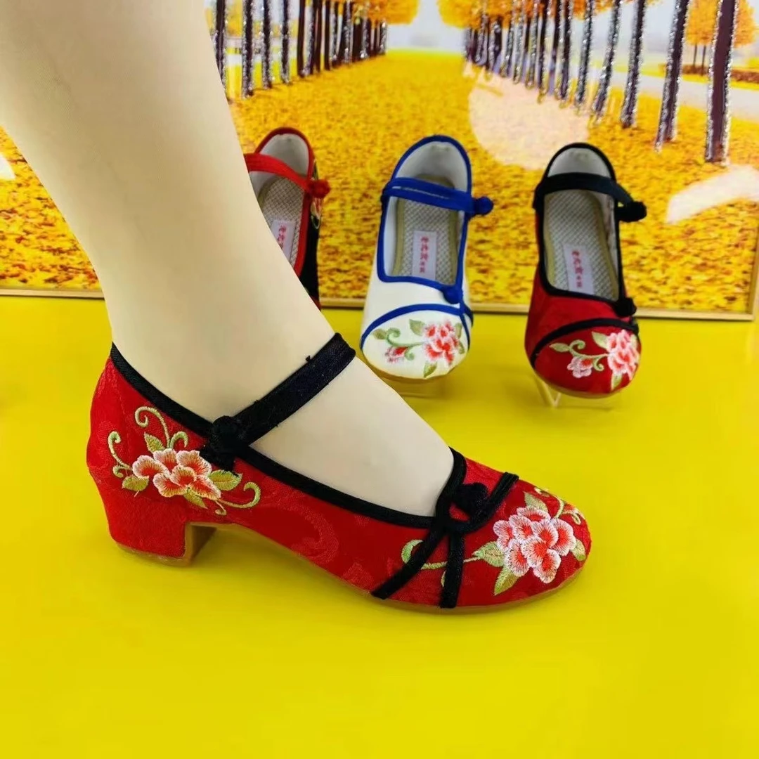 夏季民族风绣花鞋软底软面