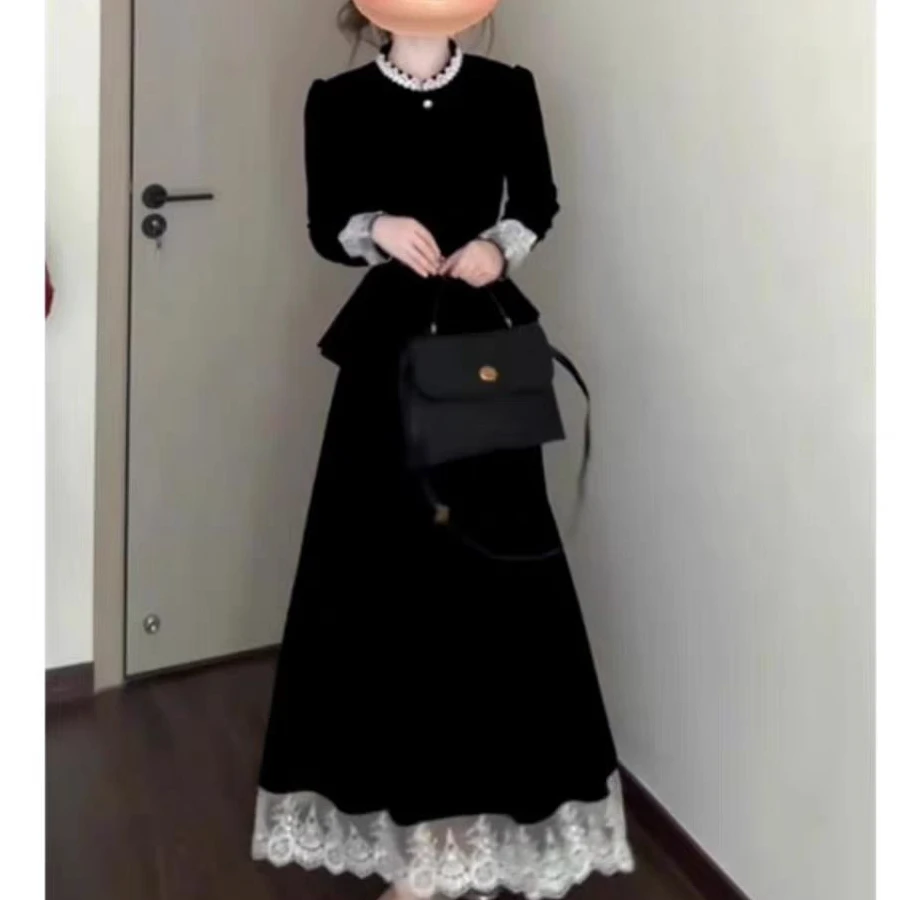 赫本风感时尚拼接蕾丝丝绒连衣裙2024年秋季新款气质高级感连衣裙