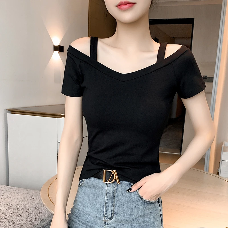 黑色v领短袖t恤女夏季2023新款百搭挂脖上衣设计感小众修身半袖潮
