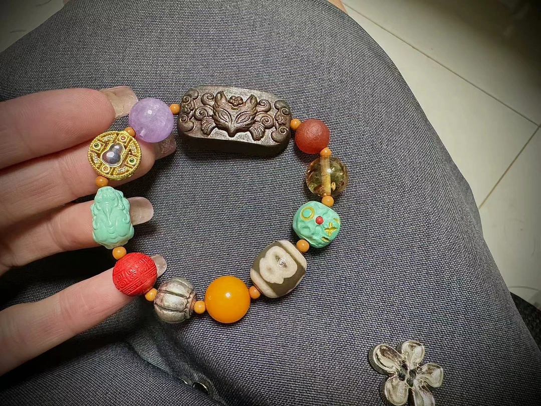 【灰姑娘原创】九尾狐牌香香多宝手串M2019