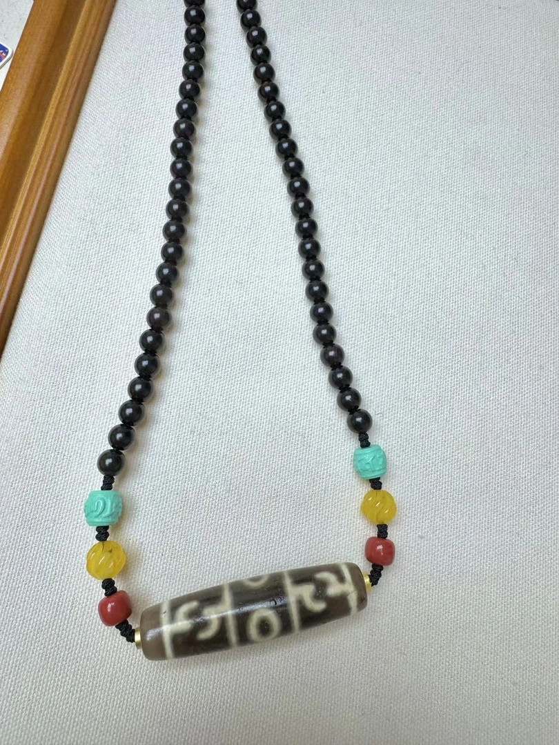 【灰姑娘原创】防伪标观音莲花生大士玛瑙莲师三眼项链M5965