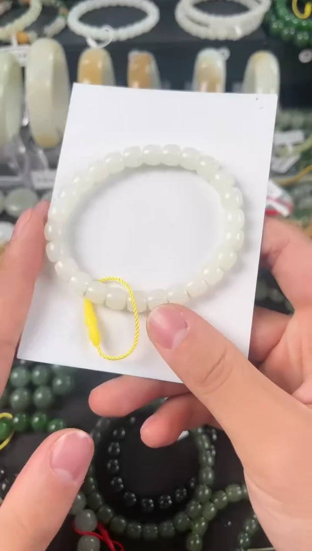 【闪购商品】和田玉手串未镶嵌且末天泰白玉手串卡8mm直切微色差