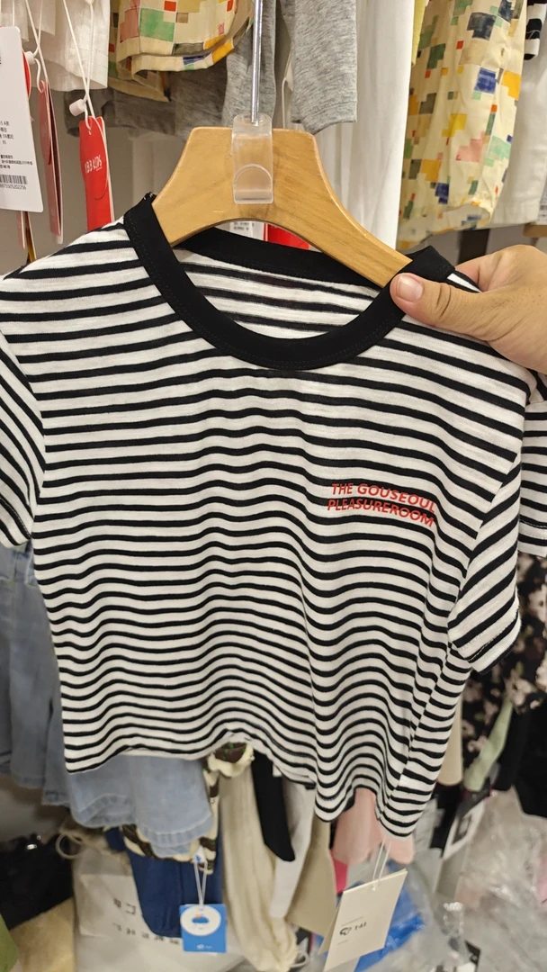 特价上衣默认微瑕疵