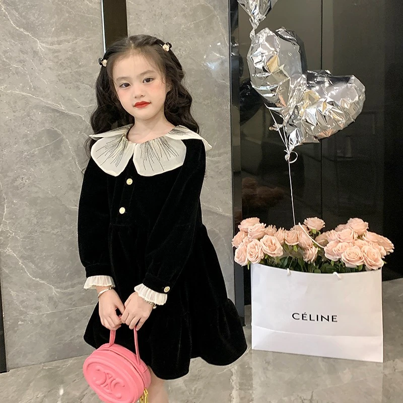 栀了成长记原创女童小香风黑色丝绒连衣裙2025秋冬新款儿童娃娃领