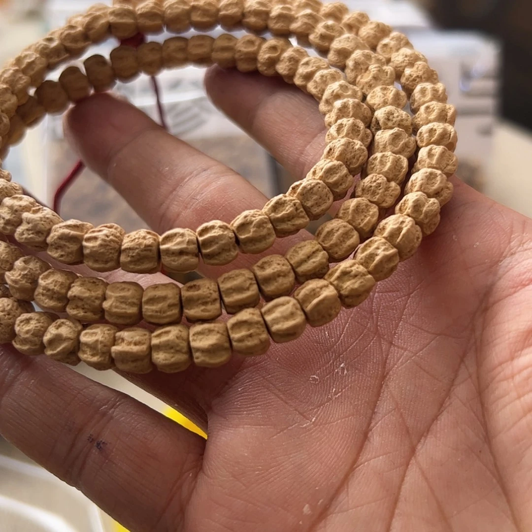 【闪购商品】柏香籽/百香籽吊坠068号7左右