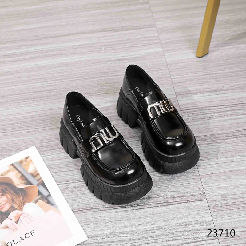 {223}乐福鞋2024早春新款百搭女鞋23710