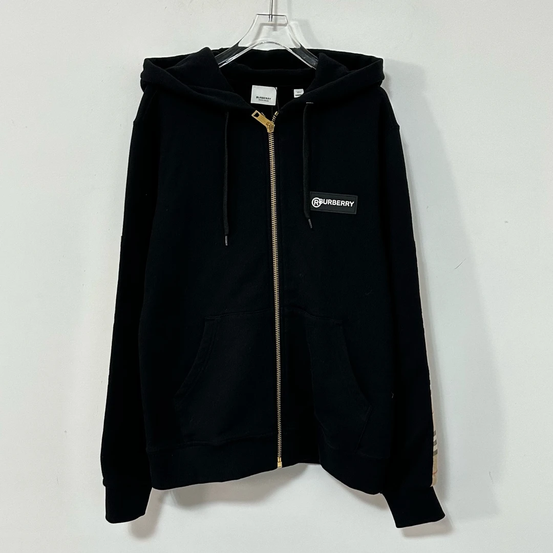 99新  Burberry手臂格纹拉链外套 s 99新