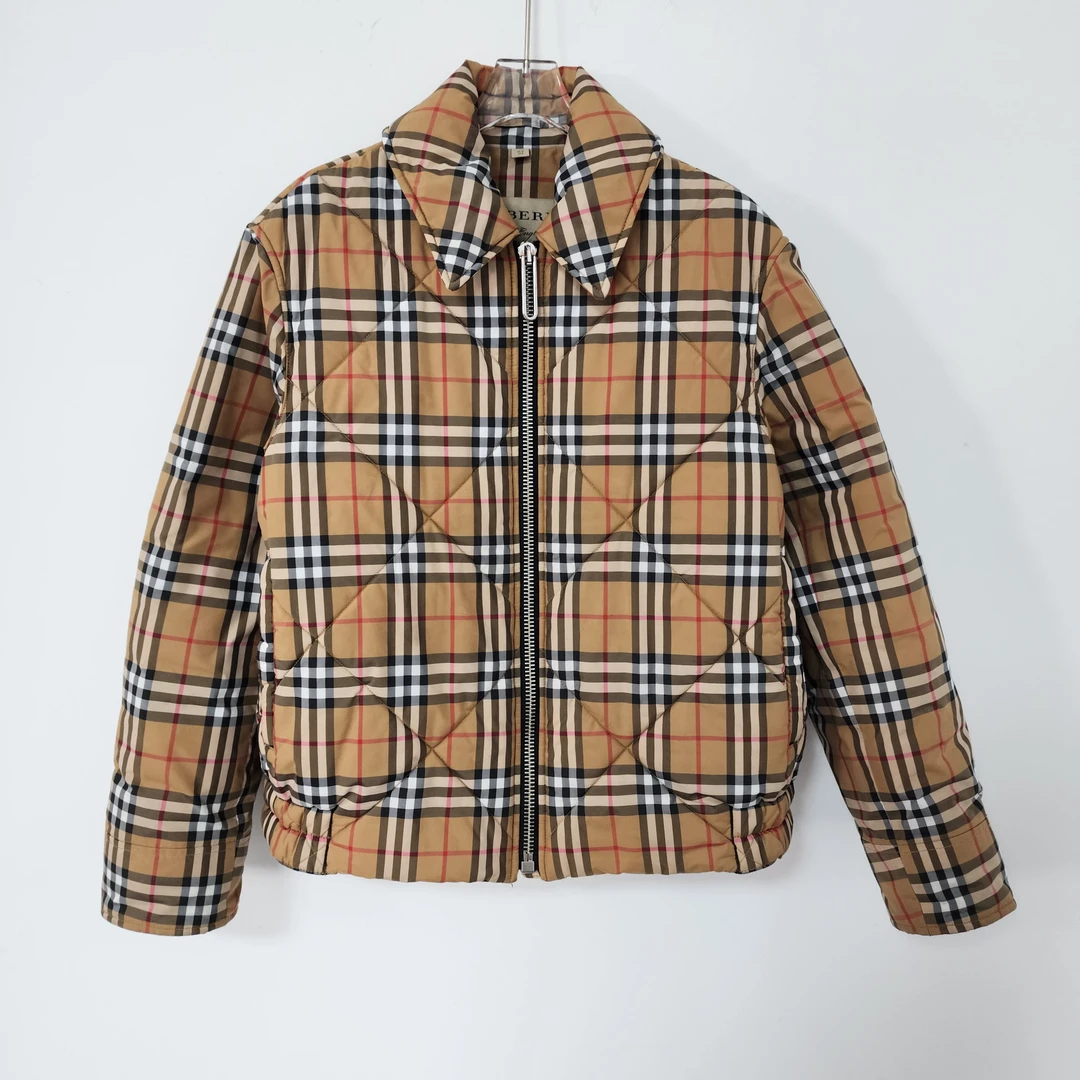 95新  Burberry格纹棉服 98新 uk10