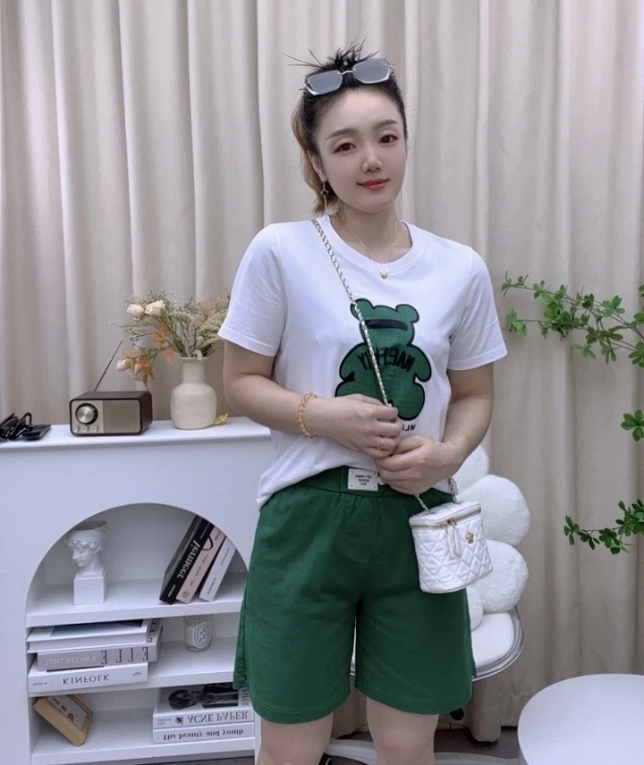 绿色白色五分裤套装夏季宽松纯棉t恤宽松时尚显瘦松弛感套装