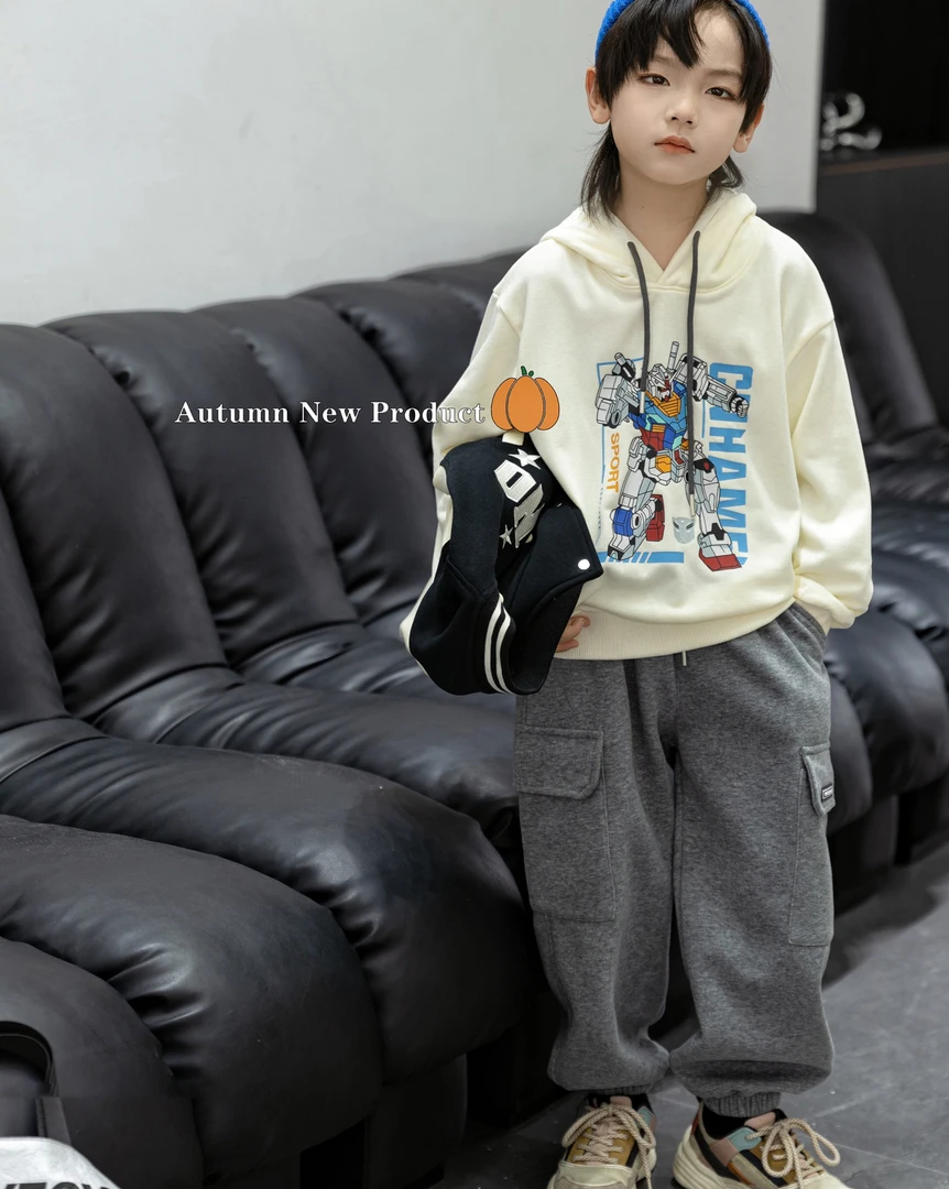 NGT 2024秋款新款机器人印花连帽卫衣 2431912