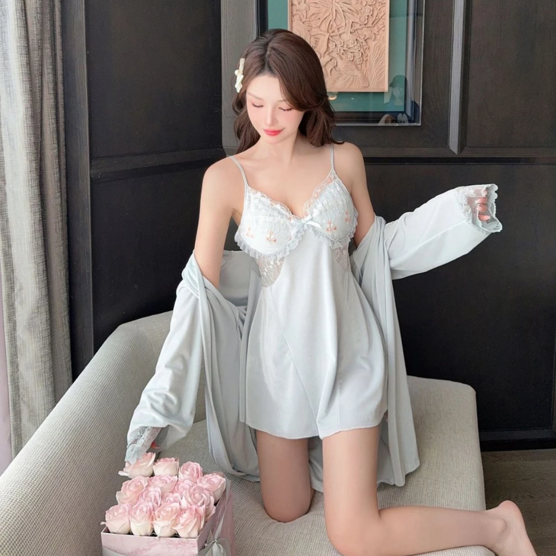 【翠羽霓裳】金丝绒睡衣女性感带胸垫新款吊带睡裙睡袍纯欲风家居服