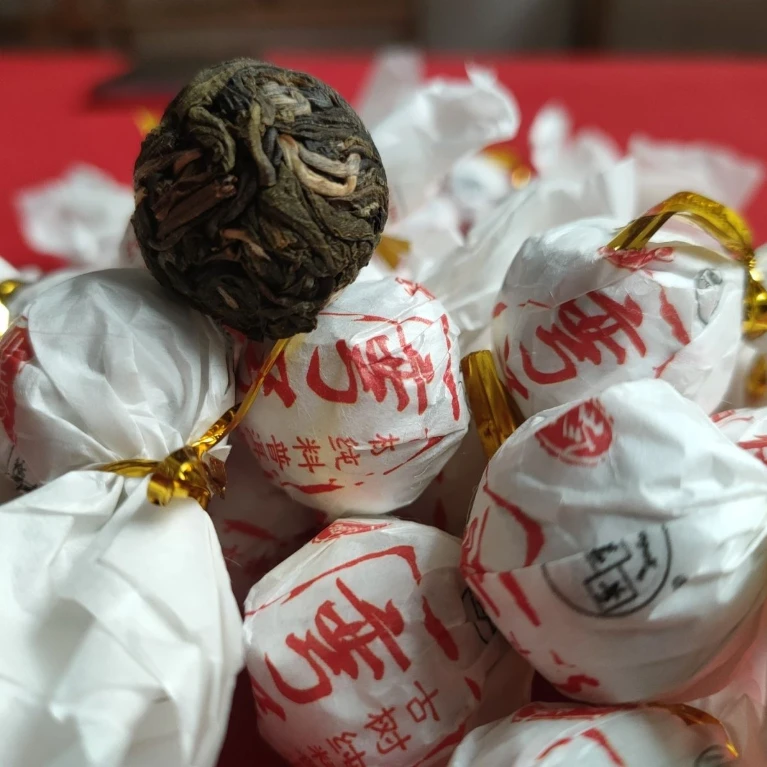 【弯弓】2021年弯弓古树饱满生茶龙珠150g易武产区