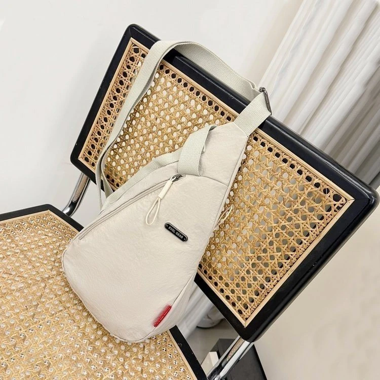 潮牌胸包男女手机斜挎包包女生休闲百搭新款运动风腰包单肩小背包