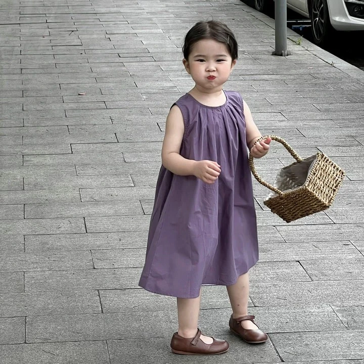 现货圆子妈 女童纯色连衣裙夏装儿童新款无袖裙子背心宝宝韩8002