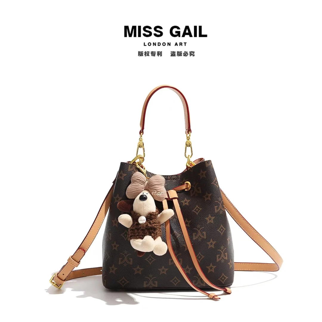 新款时尚休闲印花水桶斜挎包6993杏