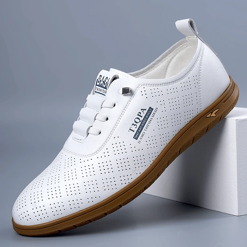 新款透气男鞋舒适小白鞋舒适软底驾车鞋百搭皮鞋一脚蹬洞洞鞋