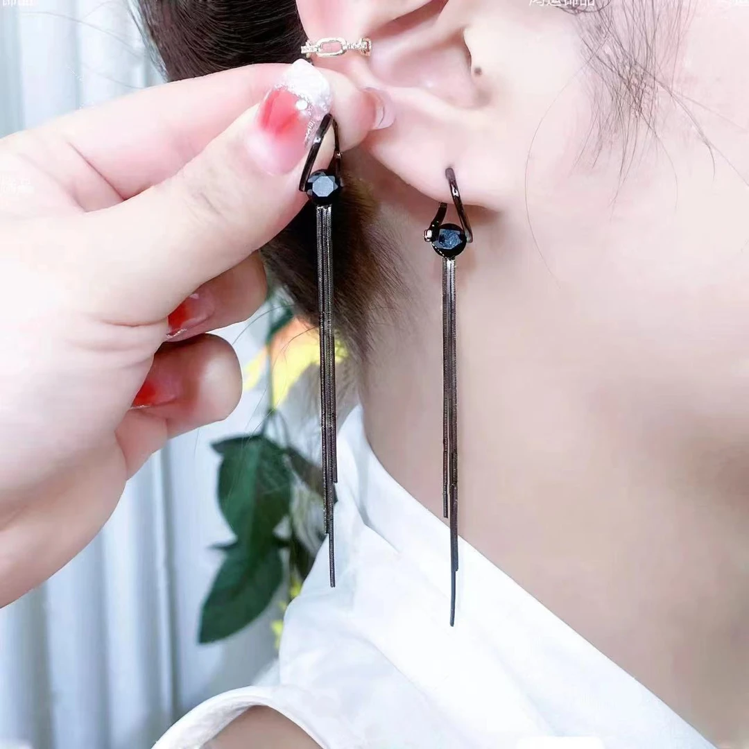 铜合金耳饰 气质时尚百搭黑色简约长款超仙韩版防过敏耳环【71】