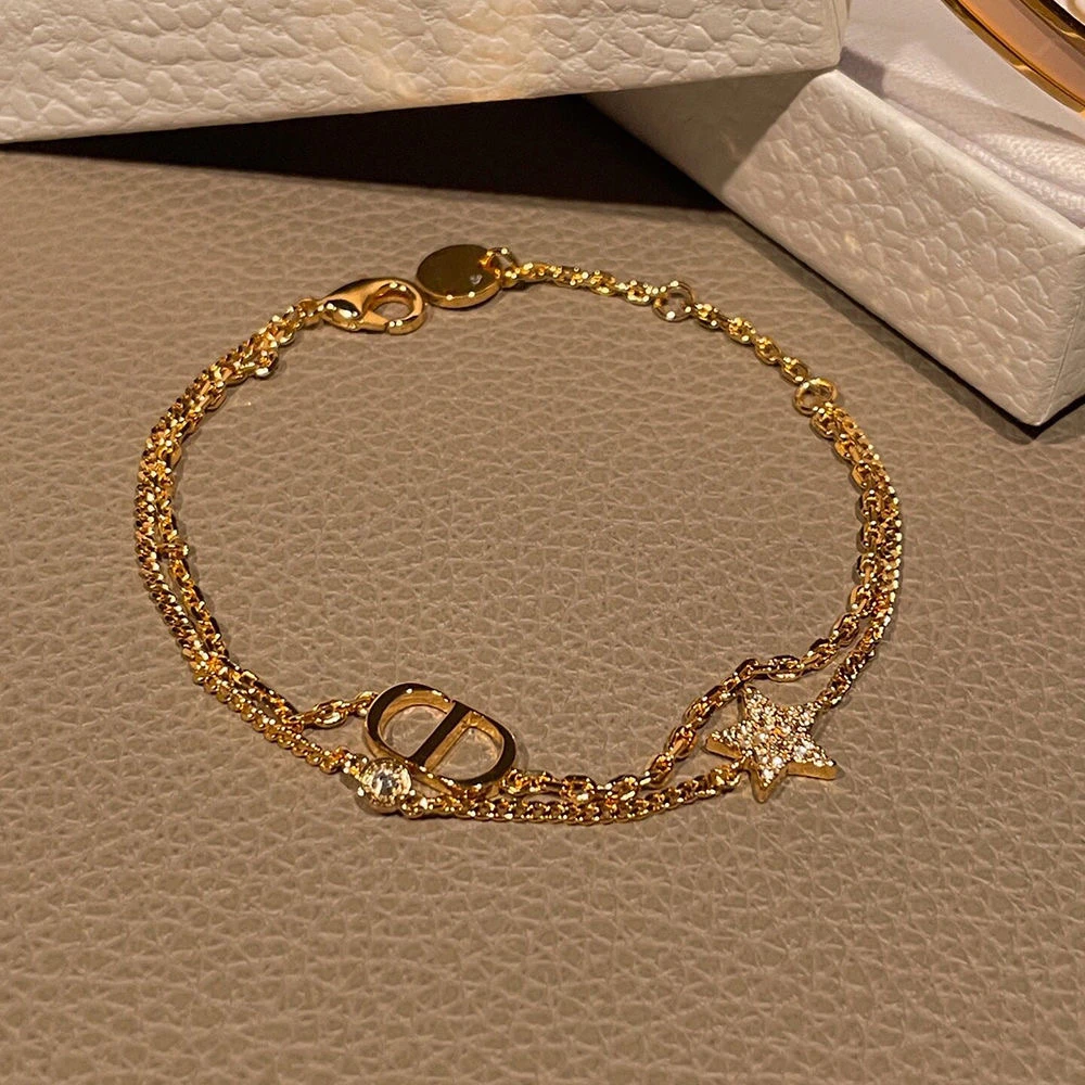 钛钢手链 高版本新款CD字母手链双层星星手链少女心小精美个性