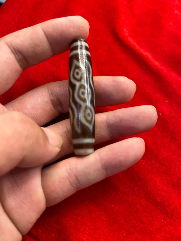 凤9眼玛瑙材质吊坠