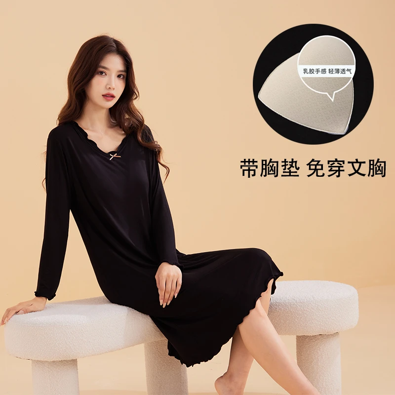 带胸垫长袖睡裙女春秋季长款莫代尔家居服宽松大码孕妇胖MM过膝薄