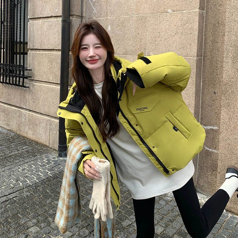 时尚连帽百搭小个子羽绒服宽松外套女欧洲站2024冬季新款短款上衣