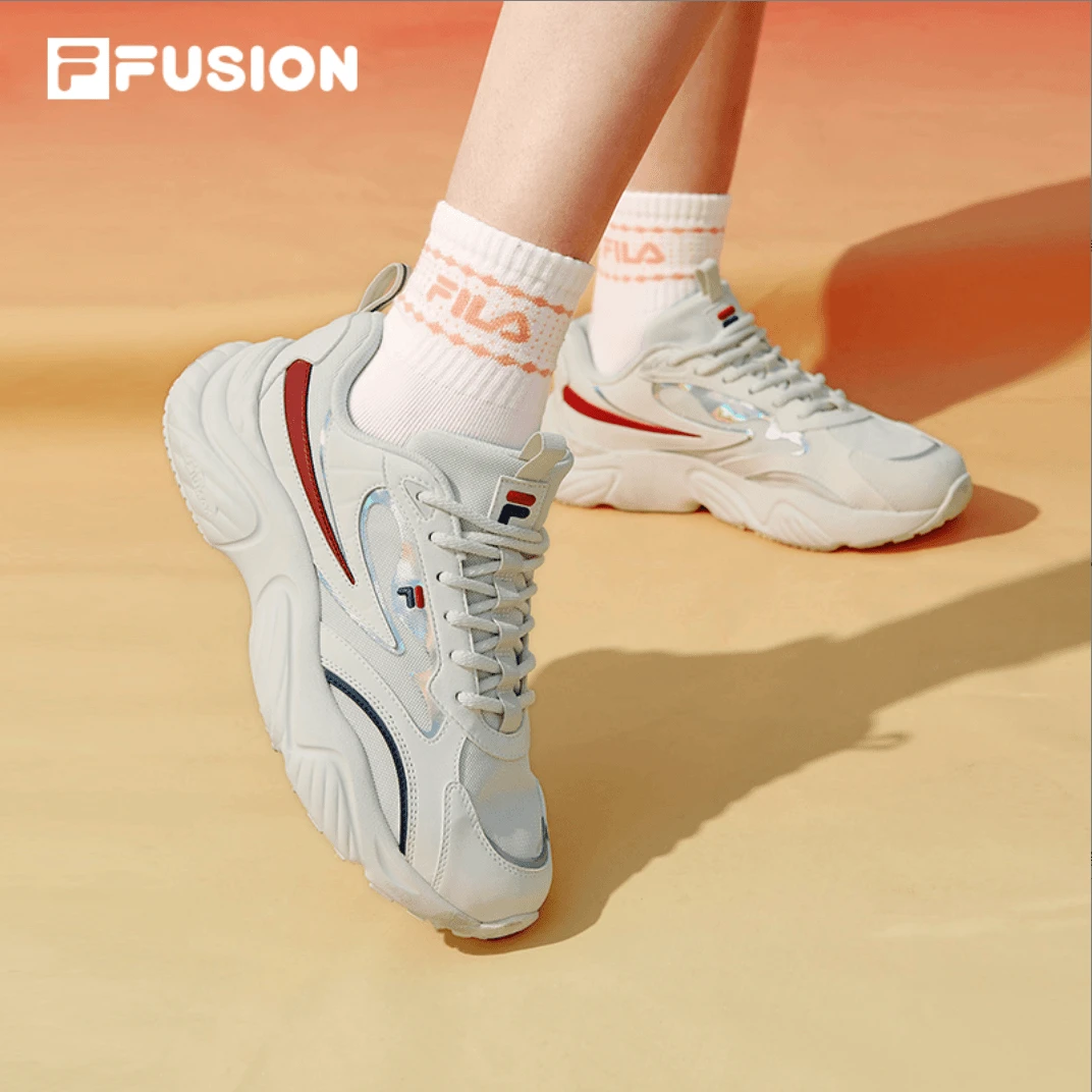 海螺鞋 FILA FUSION女鞋CONCH流光风厚底软底老爹鞋T12W217303K