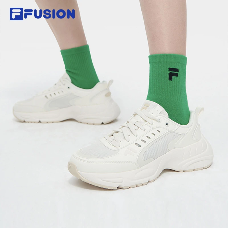 星銮鞋FILA FUSION潮牌复古潮鞋流光风跑步鞋休闲T12W421609