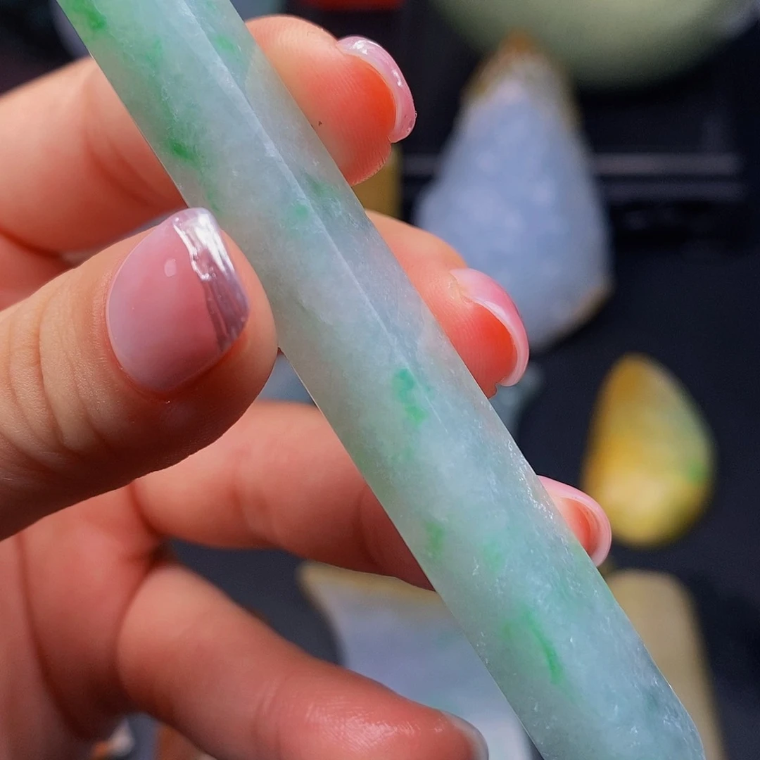 翡翠挂件未镶嵌定制