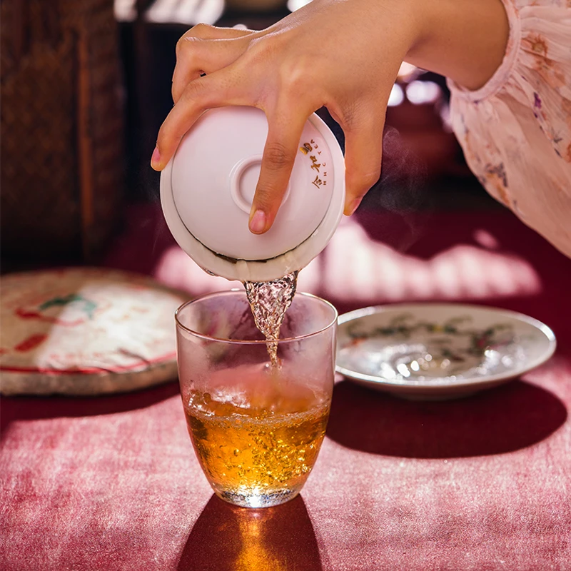 合和昌2012年四星普洱生茶传统七子饼茶花香浓厚耐泡系列茶香圆润