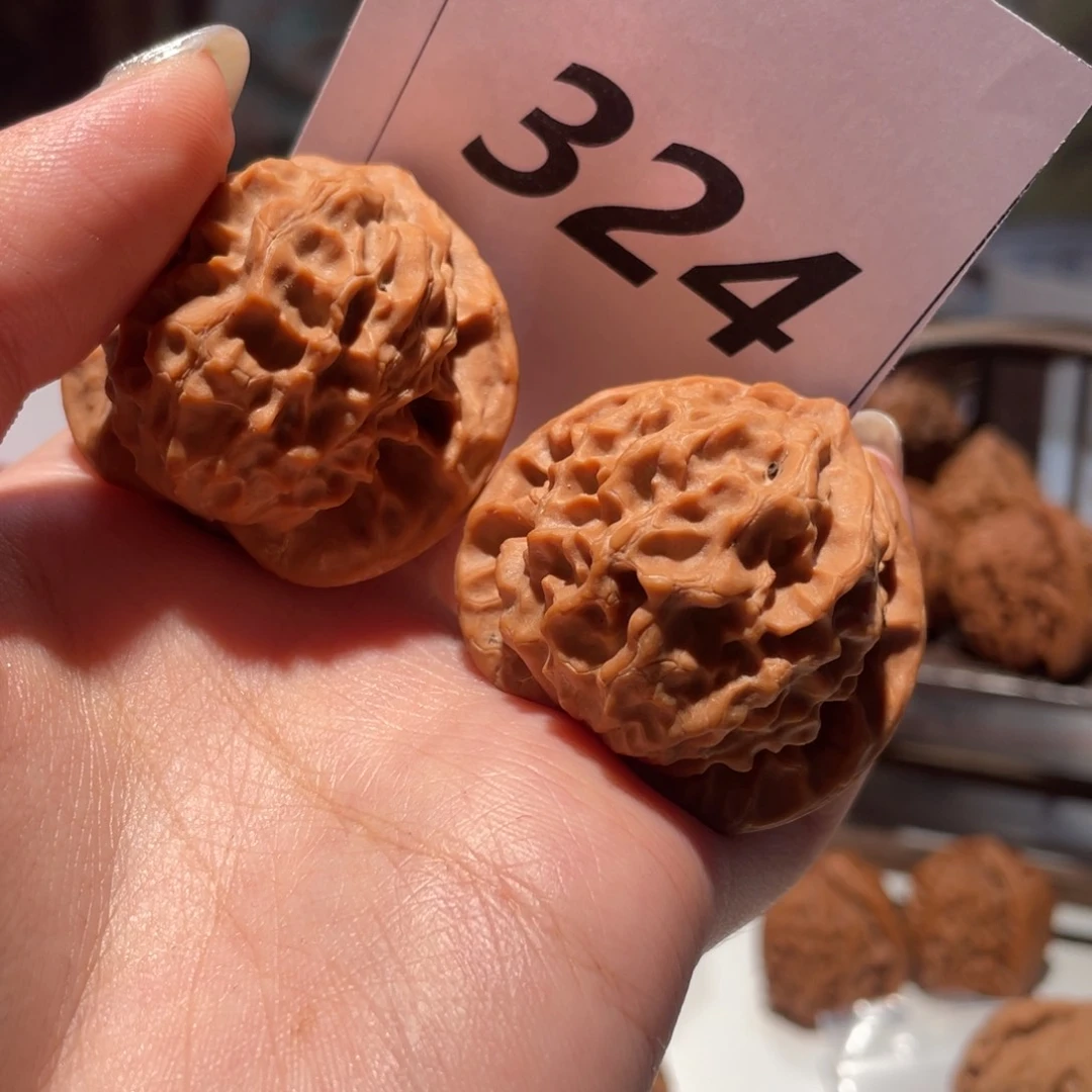 文玩核桃吊坠郭*?龙鳞41