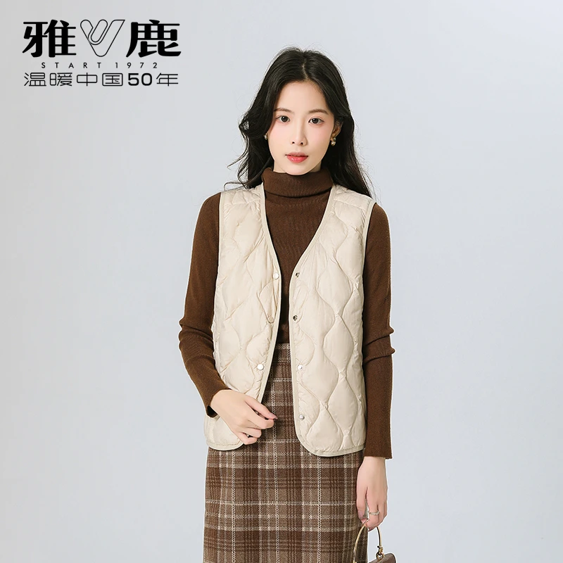 雅鹿2024新款轻薄羽绒服马甲女秋冬V领修身保暖背心时尚薄款内胆