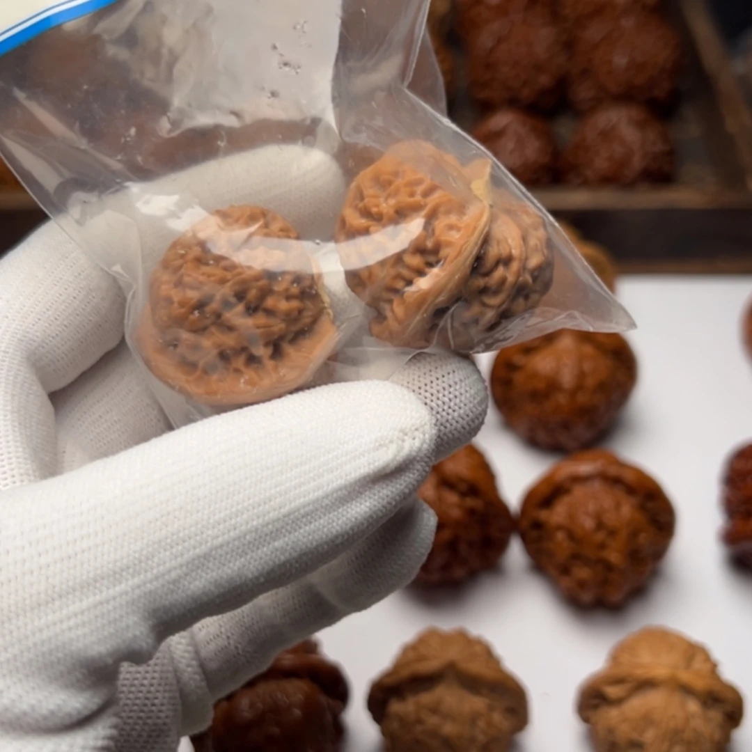 【闪购商品】文玩核桃吊坠老*