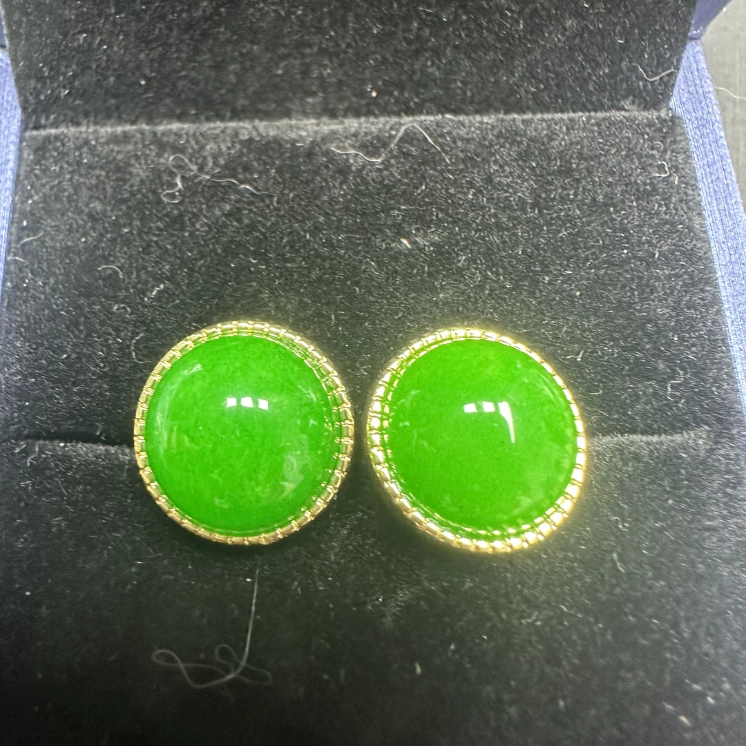 翡翠耳钉（多样发其一）A121