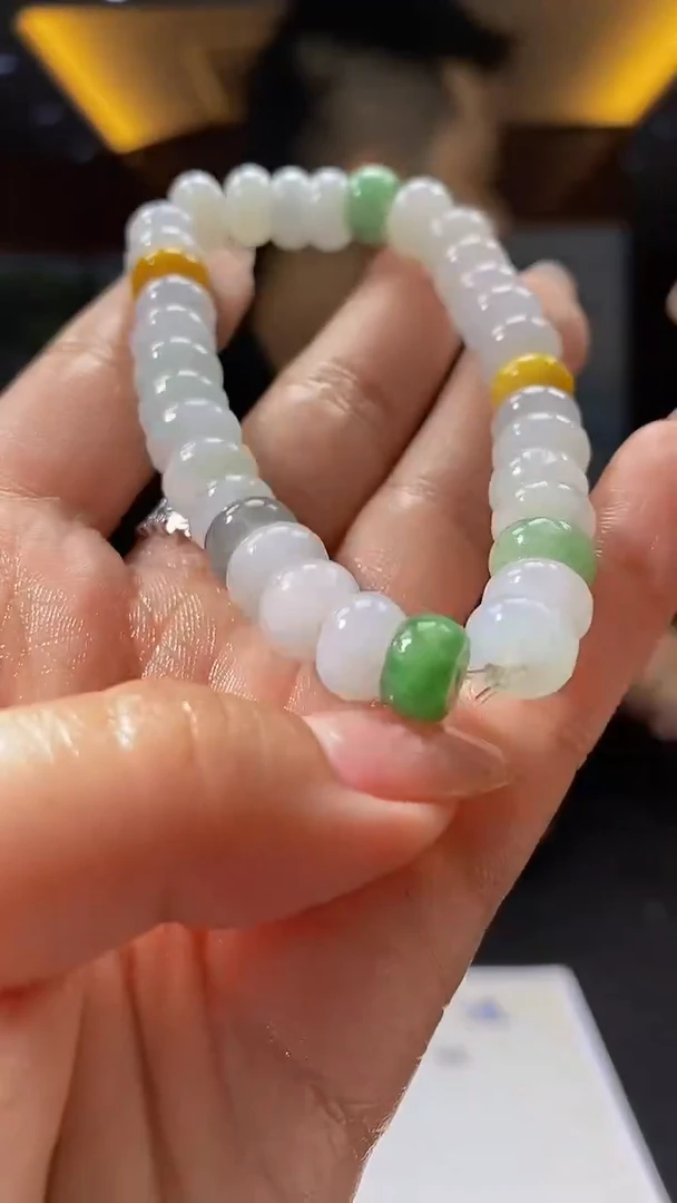 【闪购商品】翡翠手串未镶嵌H7