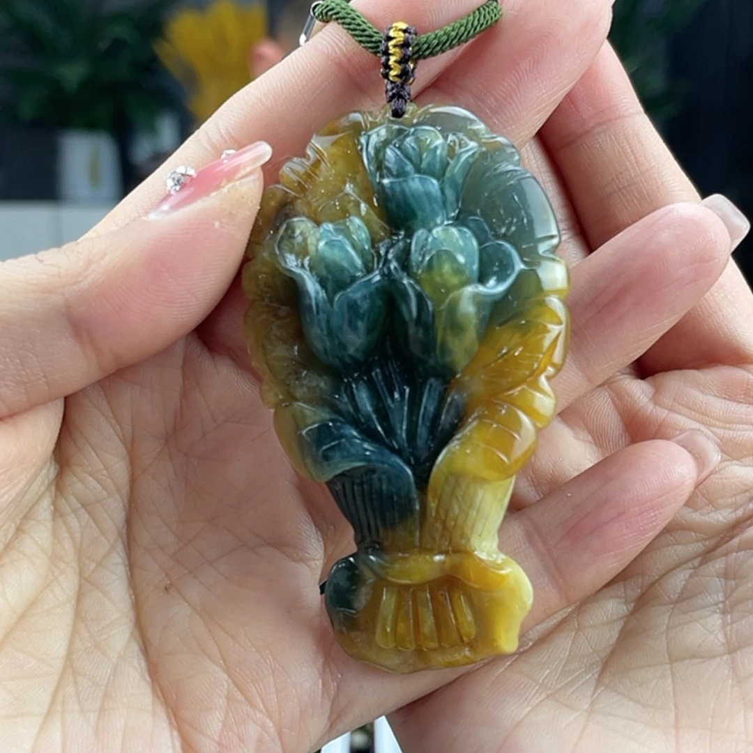 【闪购商品】蛇纹石玉颈饰未镶嵌