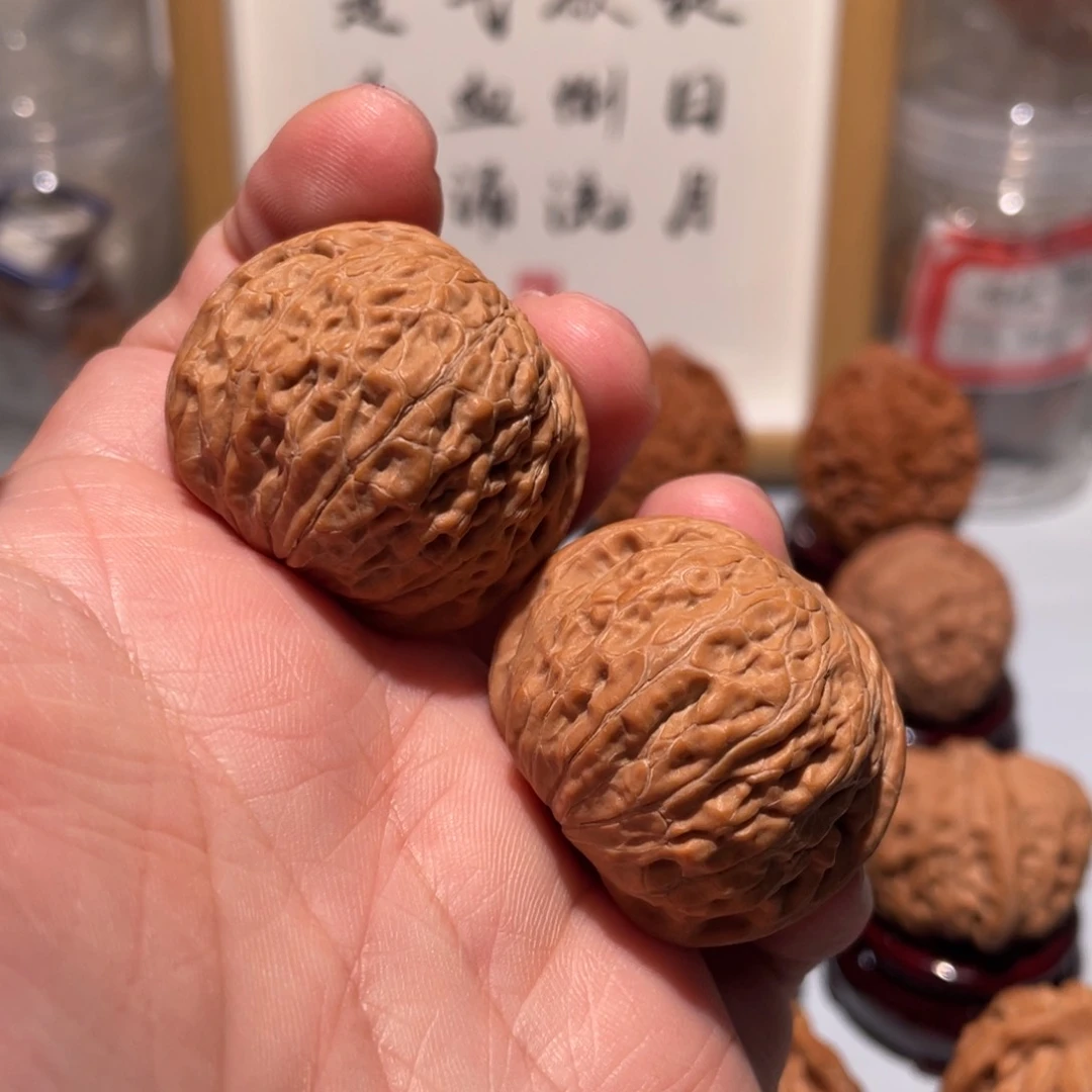 文玩核桃吊坠V***菌铁锤妹妹35全品