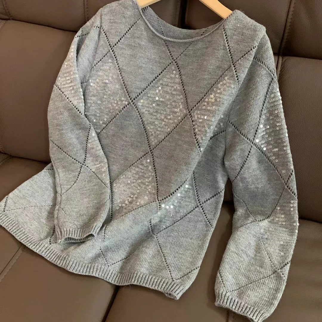 8447号9679#秋百搭菱格镂空亮片毛衣（预）