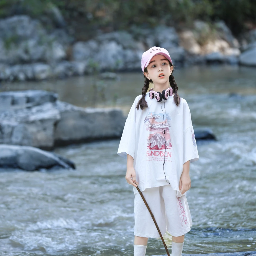 滴滴巴巴品牌童装男女童时尚运动休闲中大童夏季套装DE1100C