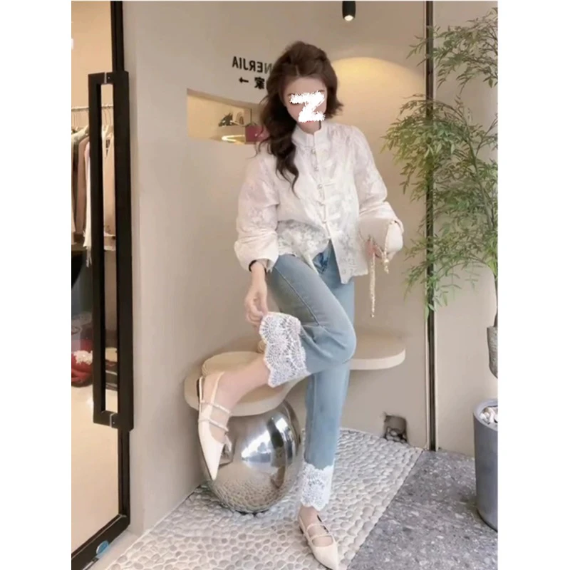 2024时尚洋气高腰窄版烟管裤女小众设计感蓝色蕾丝拼接牛仔裤子女