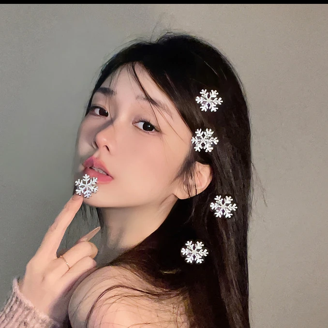 精致小雪花发夹女头饰配饰侧边夹子高级感发饰刘海前额秋冬圣诞节