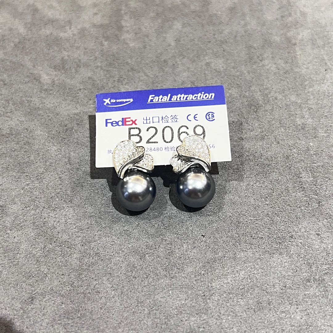 铜合金耳饰 设计师欧货GP耳环-B2069