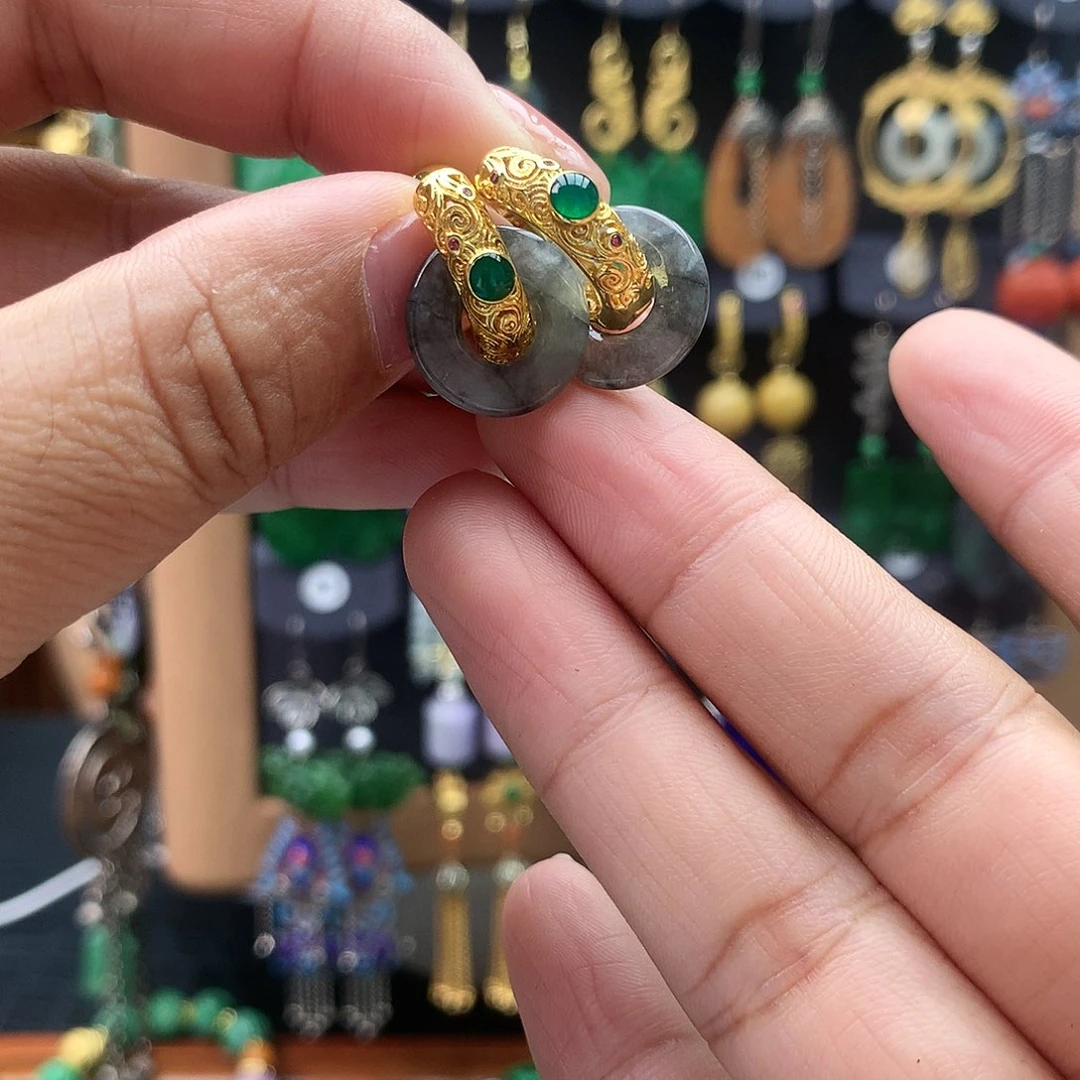【闪购商品】翡翠耳饰未镶嵌耳坠