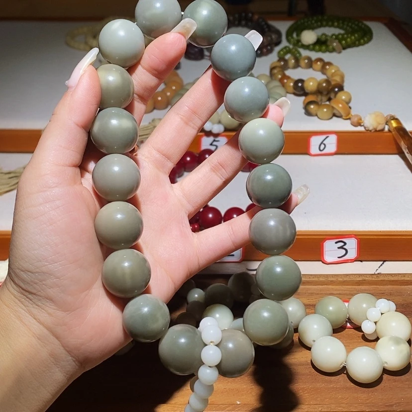 【闪购商品】白玉菩提吊坠T**a